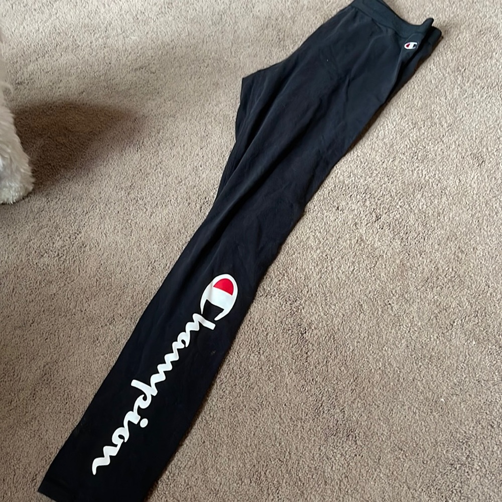 Champion Size Medium Women’s Black Leggings
